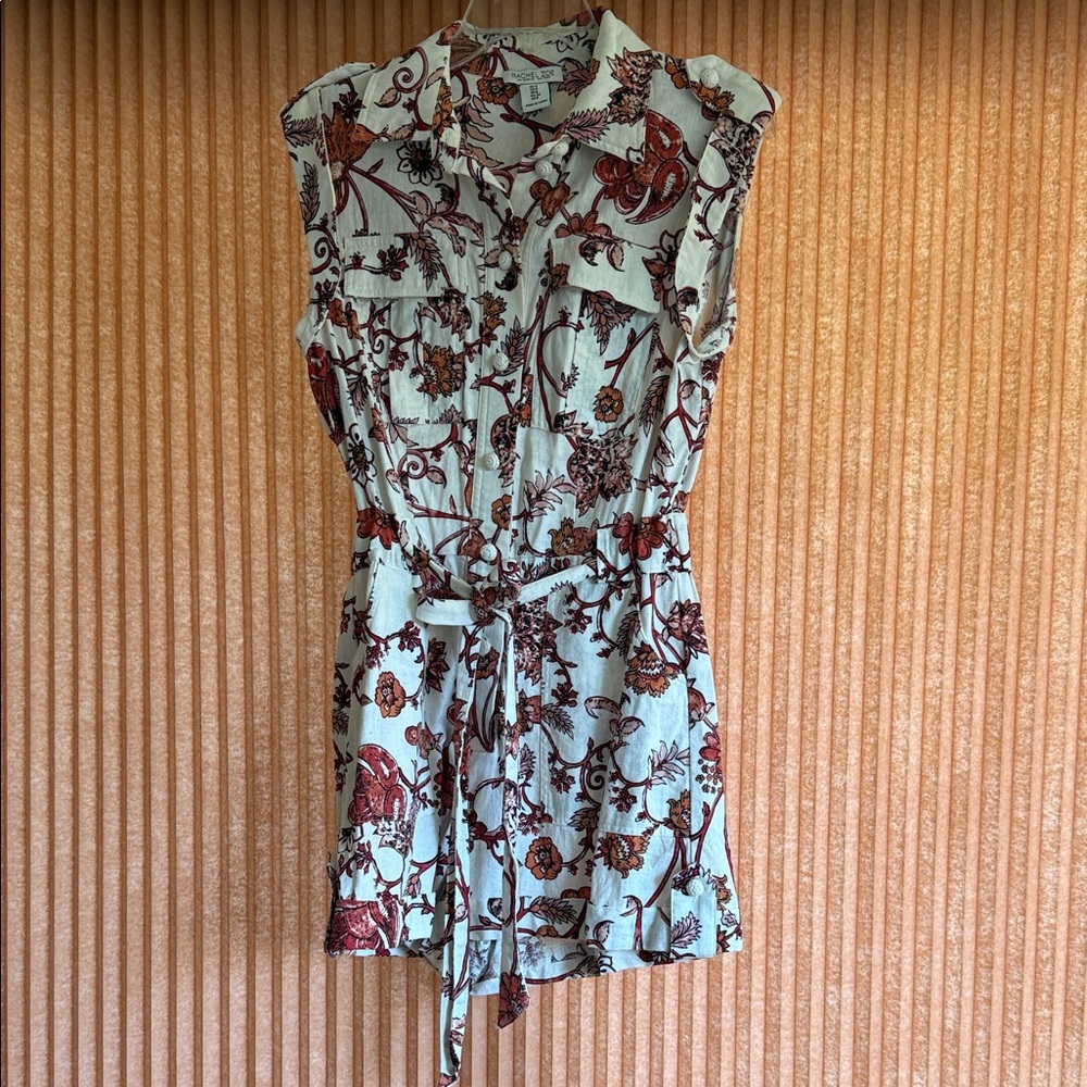 💙3 for $55💙Rachel Zoe Floral Sleeveless Belted Romper